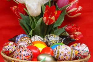 easter-eggs-1378323 easter-eggs-1378323