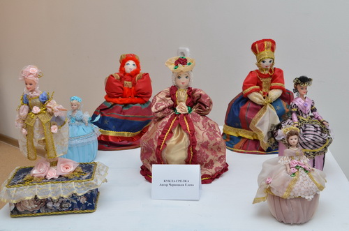Кукольный мир в музее