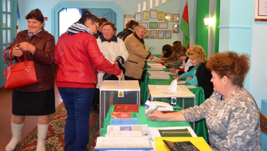 Продолжаем репортаж с основного дня голосования на выборах Президента Республики Беларусь.