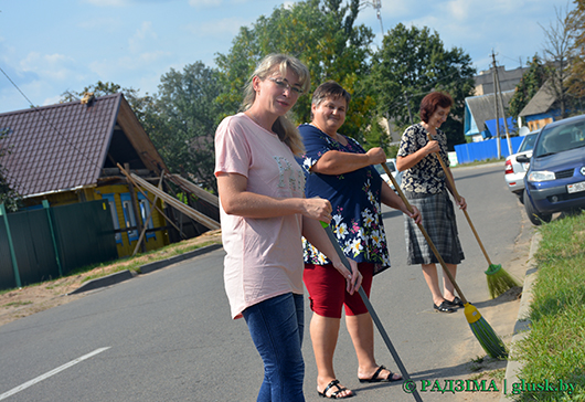 Працавалі на суботніку