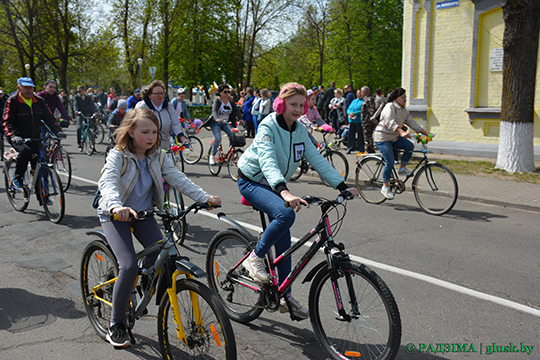 Першамайскі велапрабег у Глуску