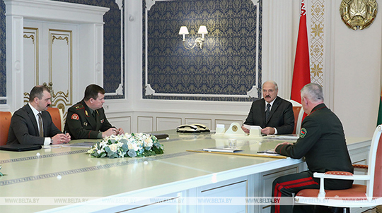 “Вызовов и угроз не становится меньше” — у Президента обсудили ситуацию на белорусской границе
