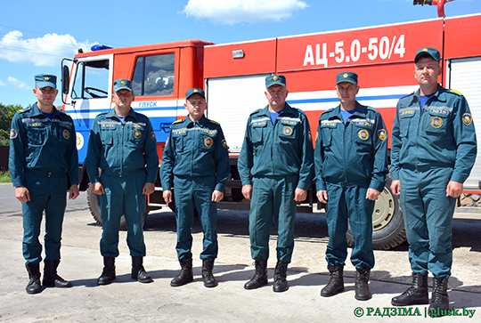 Сегодня свой праздник, День пожарной службы Беларуси, отмечают спасатели республики