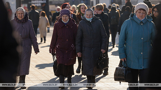 “Уважение, забота, ответственность”: акция ко Дню пожилых людей проходит в Беларуси