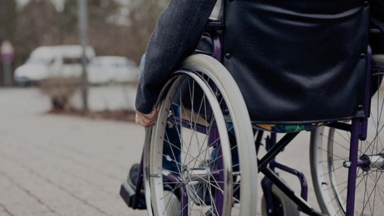 Какая помощь оказывается в Беларуси людям с инвалидностью