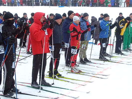 Команда Глусского района заняла второе место на областном  зимнем спортивном празднике «Могилёвская лыжня — 2023»