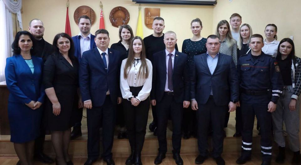 Новый состав молодежного парламента избрали в Глуске