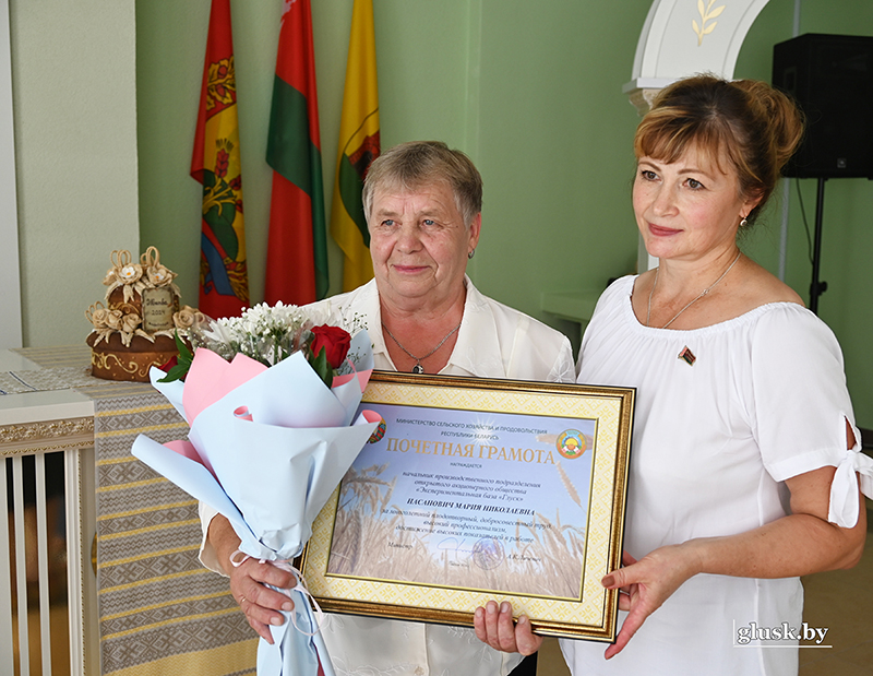 Республиканская акция “Женщина на жатве — 2024” прошла в Глусском районе