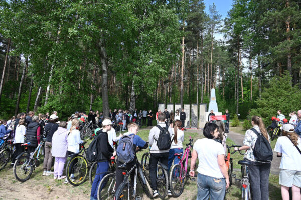 Патриотический велопробег состоялся в СШ № 1 Глуска