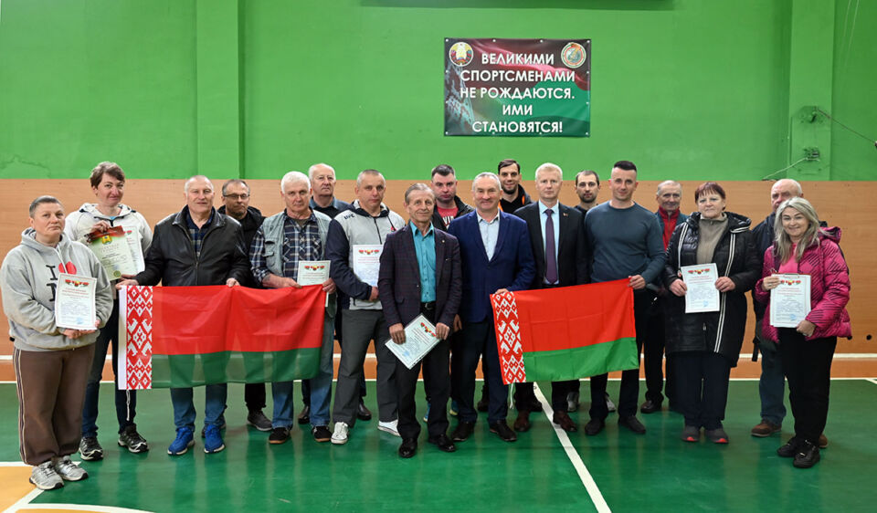 Поздравления принимали работники физической культуры и спорта Глусчины