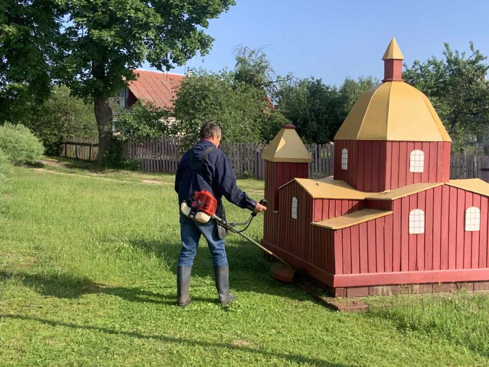 Как в районе идет работа по благоустройству и наведению порядка на земле. Фоторепортаж
