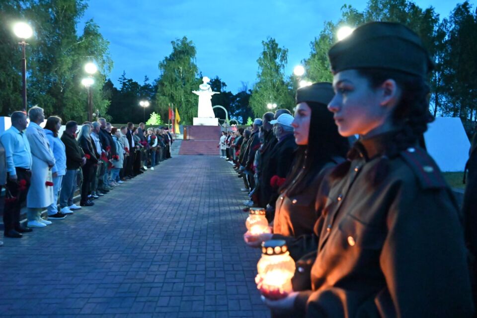 Беларусь будет помнить. В Глуске прошел митинг-реквием в память о жертвах Великой Отечественной войны