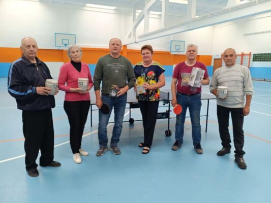 Соревнования по настольному теннису провели в Глуске