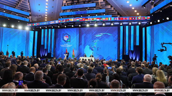 Лукашенко принимает участие в Минской международной конференции по евразийской безопасности