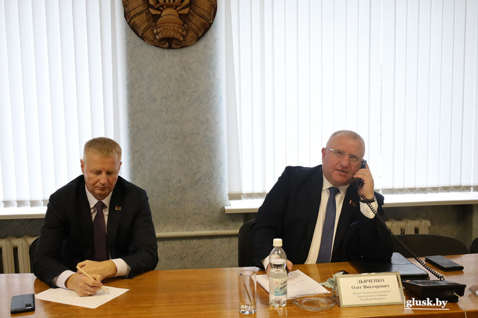 Депутат Палаты представителей Национального собрания Олег Дьяченко провел в Глусском районе прием граждан