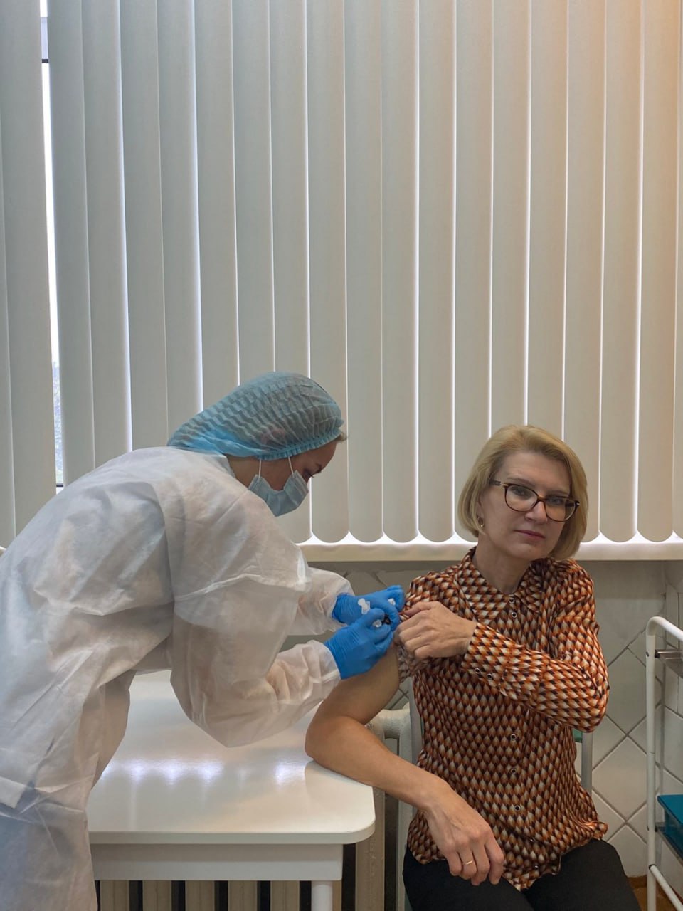 В преддверии сезонного подъема заболеваемости в Глусской центральной районной больнице идет вакцинация от гриппа