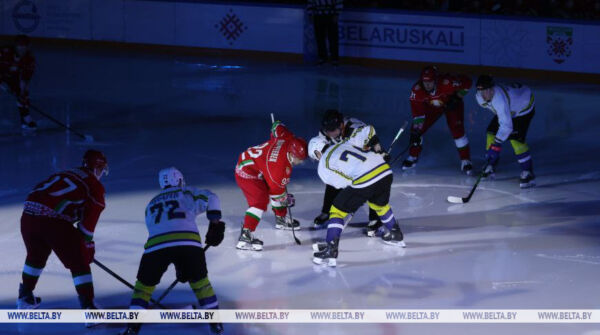 Команда Президента Беларуси с победы начала новый сезон в Республиканской хоккейной лиге