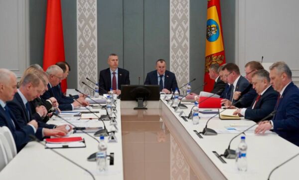 Работу ряда предприятий промышленности Могилёвской области за первый квартал текущего года обсудили на заседании облисполкома