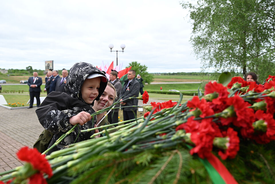 Глуск празднует День Победы. Фоторепортаж