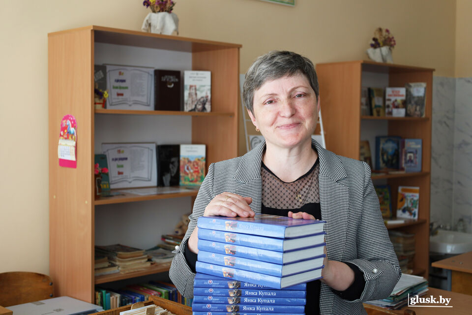 Женщины Глусчины. Школьный библиотекарь Наталия Мохнева