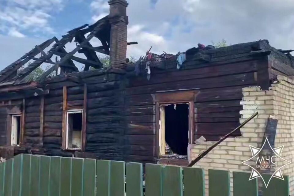 В огне погибли три человека