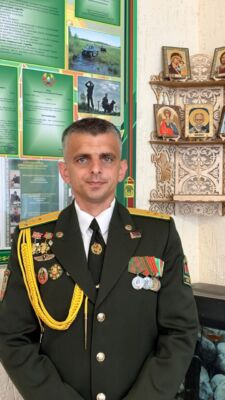 Наш земляк офицер погранслужбы Иван Навичёнок